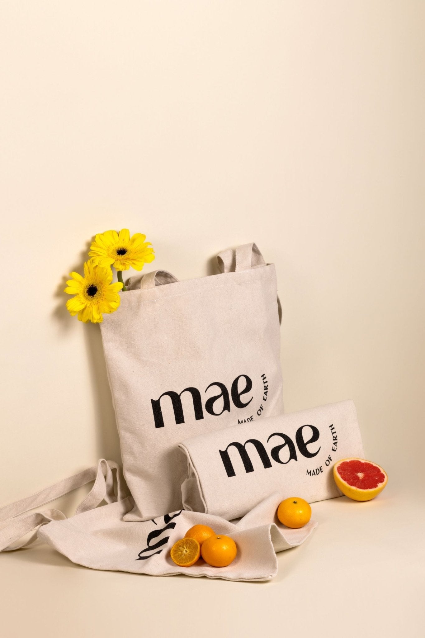 Canvas Tote Bags Vs Other Bag Materials: Which is Best? - MAE